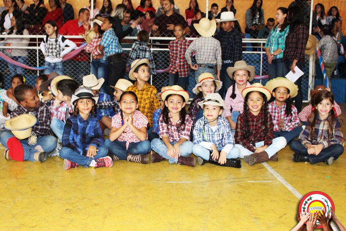 Festa Junina - Escola Municipal Padre Jaime Antunes de Souza