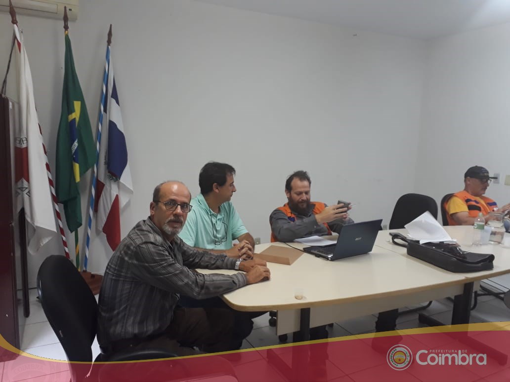 Vice-prefeito se reúne com membros da Defesa Civil Nacional em busca de recursos